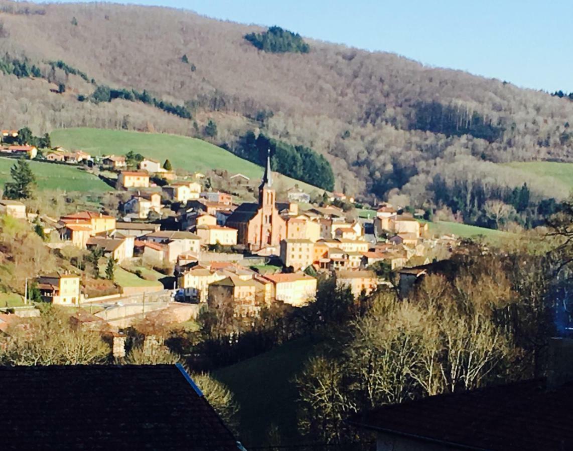 Le Chatel En Beaujolais Valsonne Exterior foto